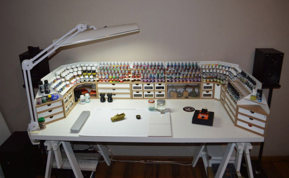 Building a DIY Mini Paint Station with HobbyZone Modular Workshop System  and Ordinary Shelf 